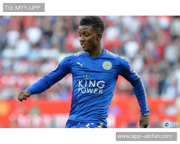 武破天下足球：激情与荣耀交织的绿茵传奇之旅